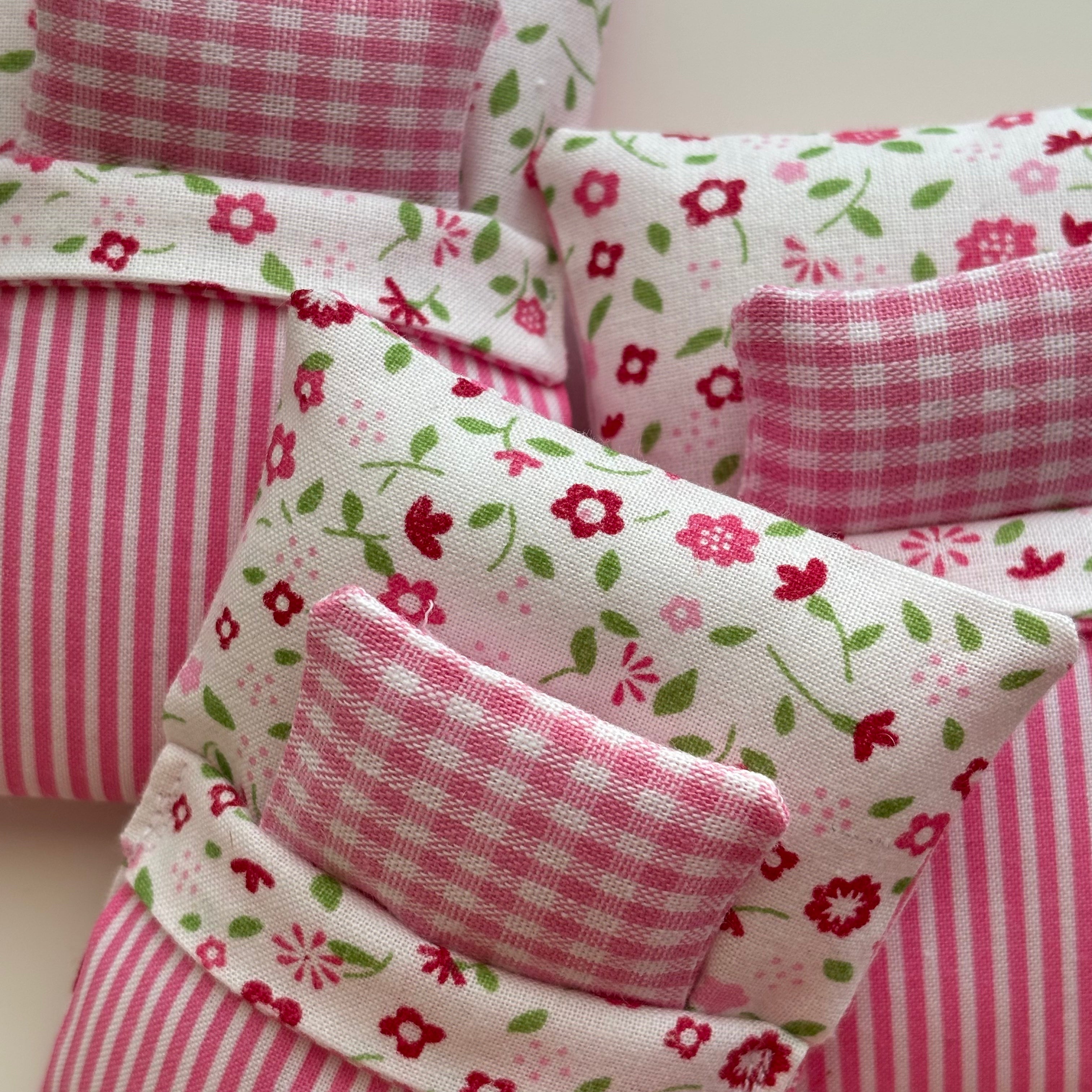 Sleeping Set for Sylvanian Babies | BLUSHY DREAM BED |